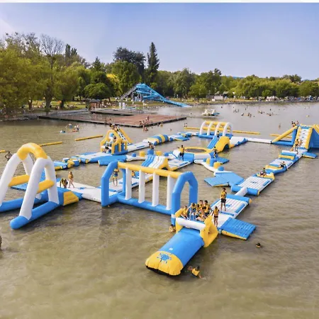 Komfort Bursport Bt. Haz Balatonfenyves