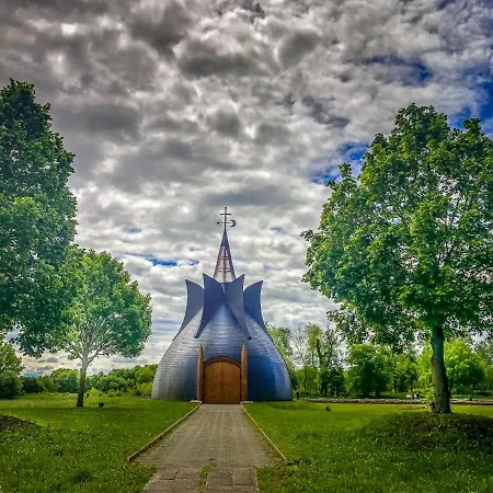 Komfort Bursport Bt. Haz