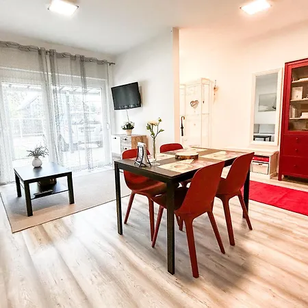 Komfort Bursport Bt. Haz Hébergement de vacances Balatonfenyves