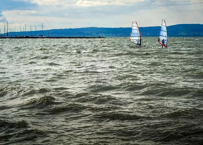 Komfort Bursport Bt. Haz Dom wakacyjny