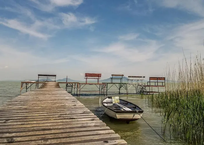 Dom wakacyjny Komfort Bursport Bt. Haz Balatonfenyves